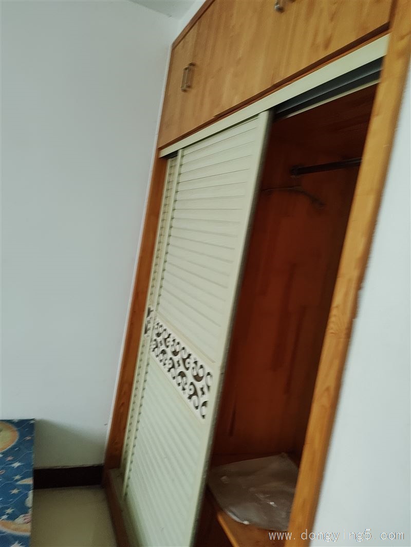 史口一期樓房出租