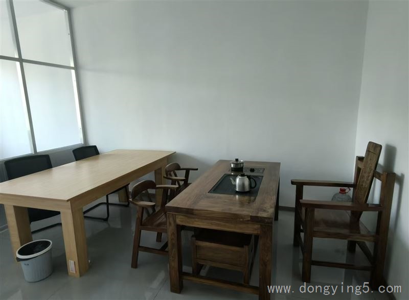 遼河小區(qū)路邊商鋪全屋新裝修