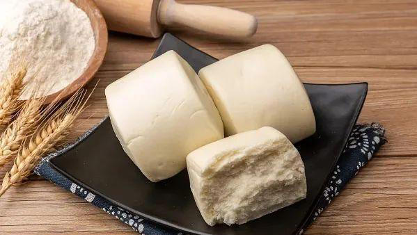 饅頭是肝病的“發(fā)物”？再三提醒：這4種食物，真的應(yīng)該少吃！